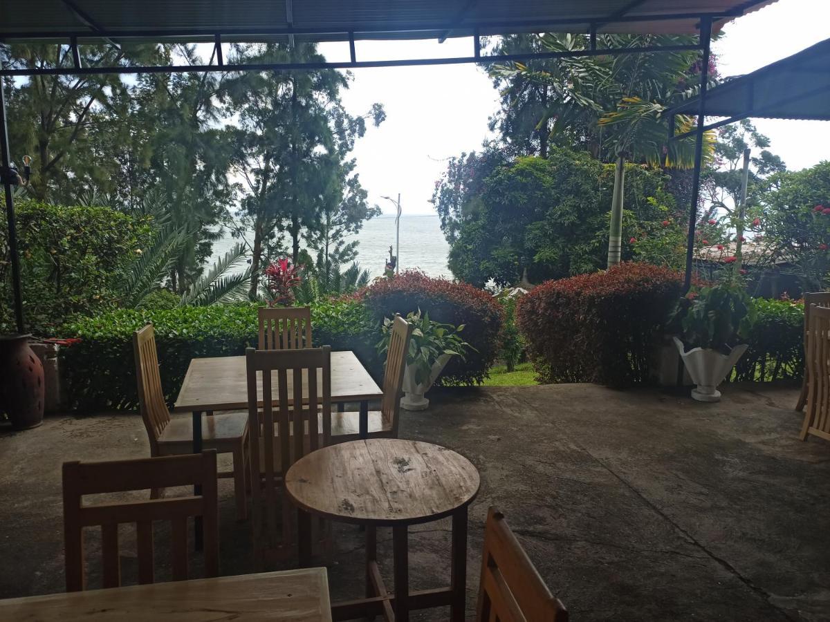 Maddy'S Kitchen And Accomodation Gisenyi Bagian luar foto
