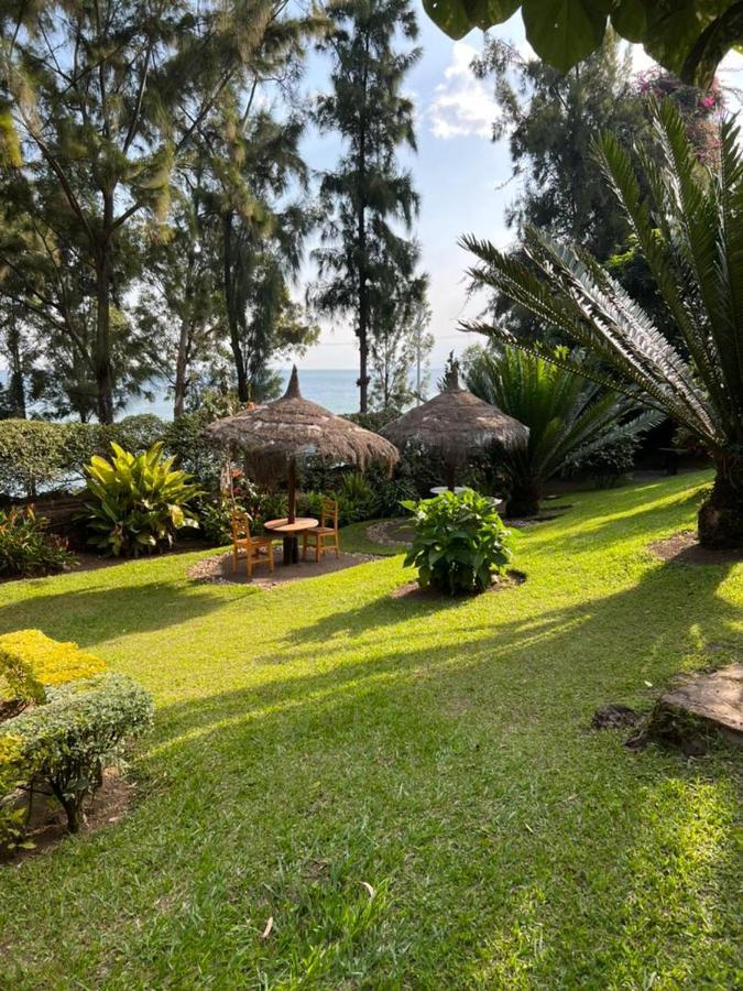 Maddy'S Kitchen And Accomodation Gisenyi Bagian luar foto