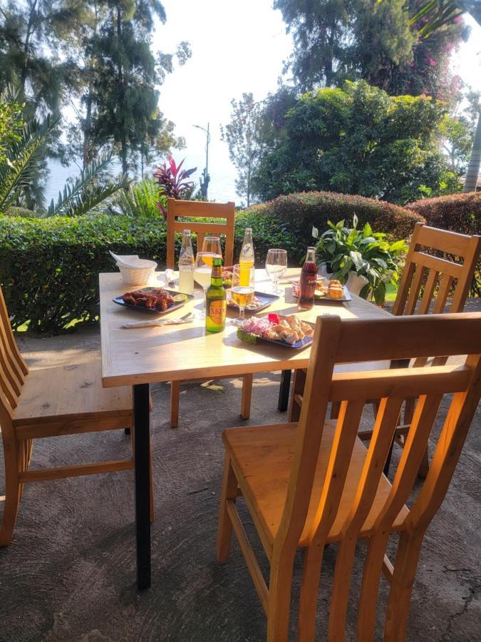 Maddy'S Kitchen And Accomodation Gisenyi Bagian luar foto
